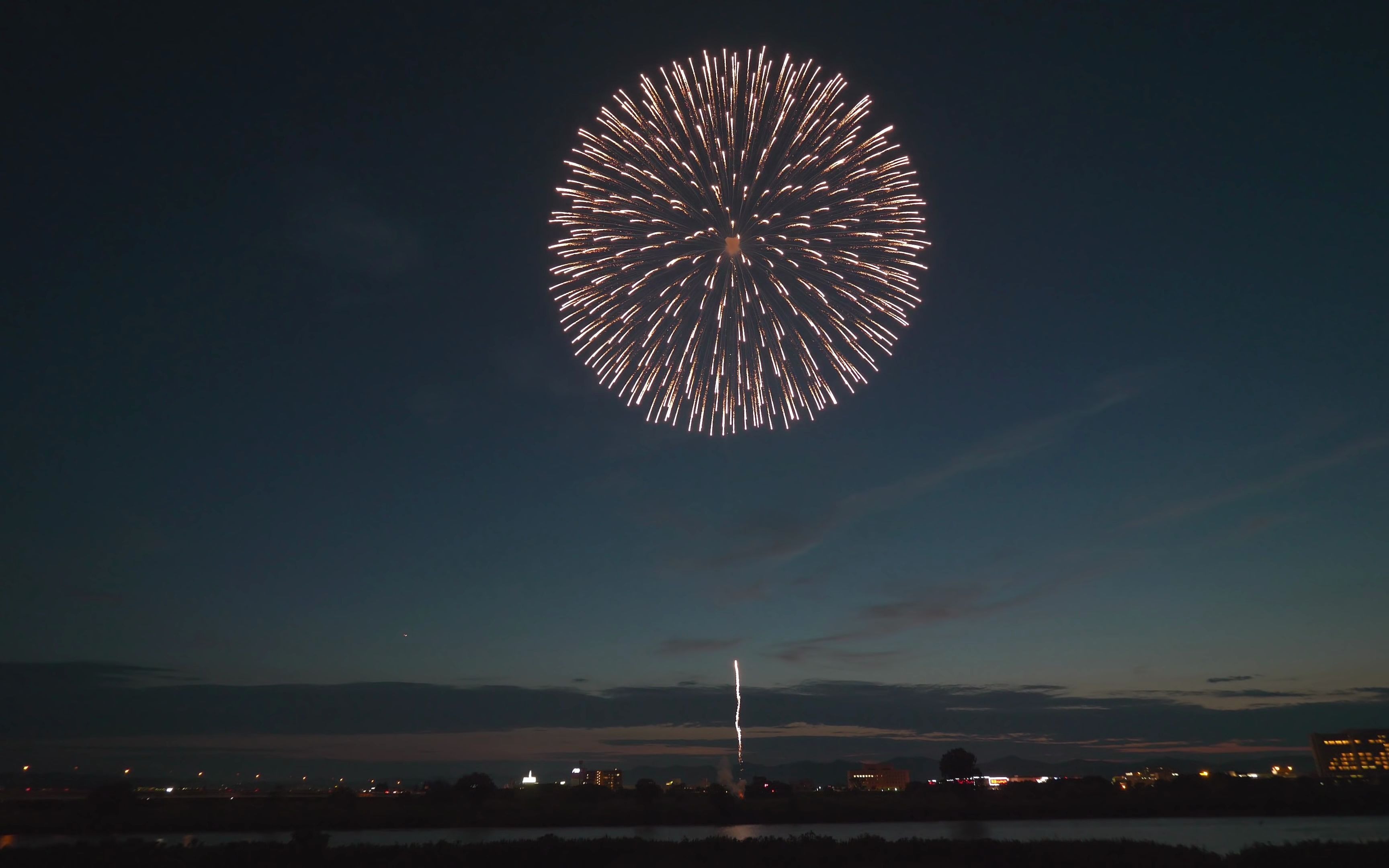 2020日本长冈夏祭烟花