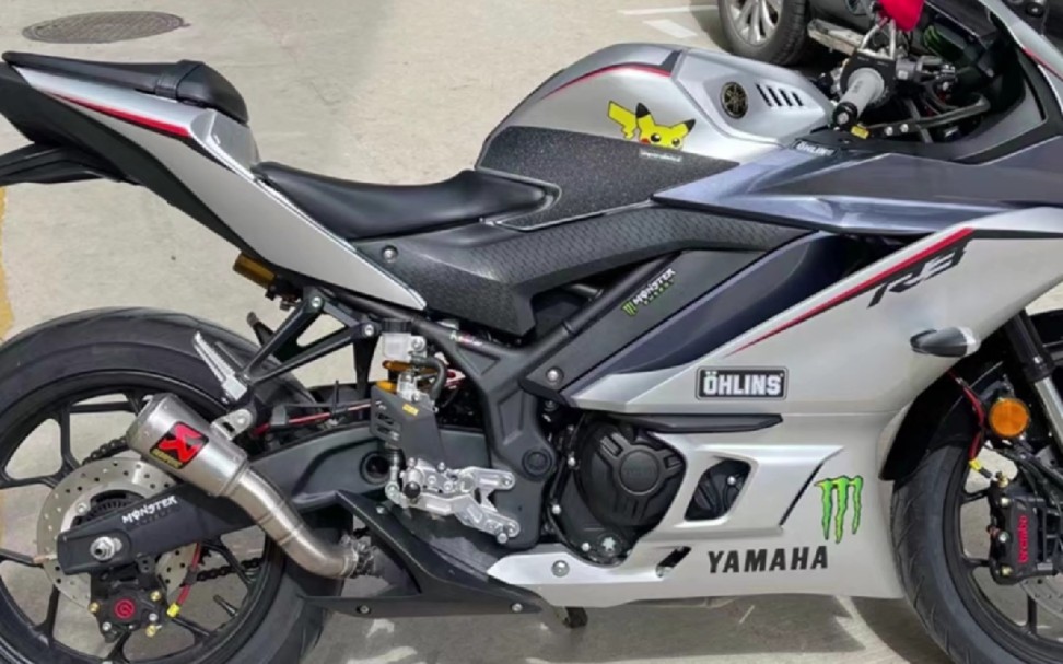 雅马哈r3升级改装天蝎竞技尾段排气