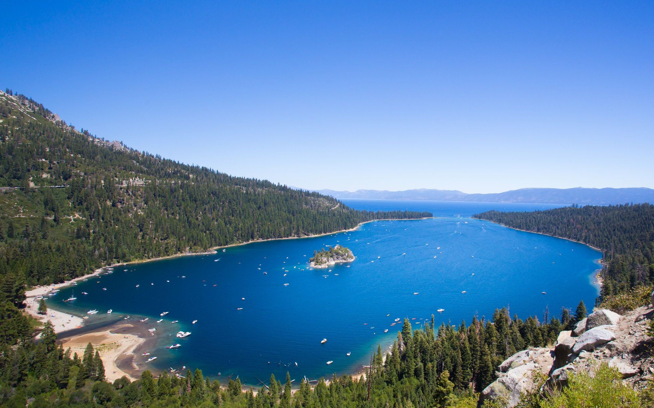太浩湖lake tahoe航拍_哔哩哔哩 (゜-゜)つロ 干杯~-bilibili