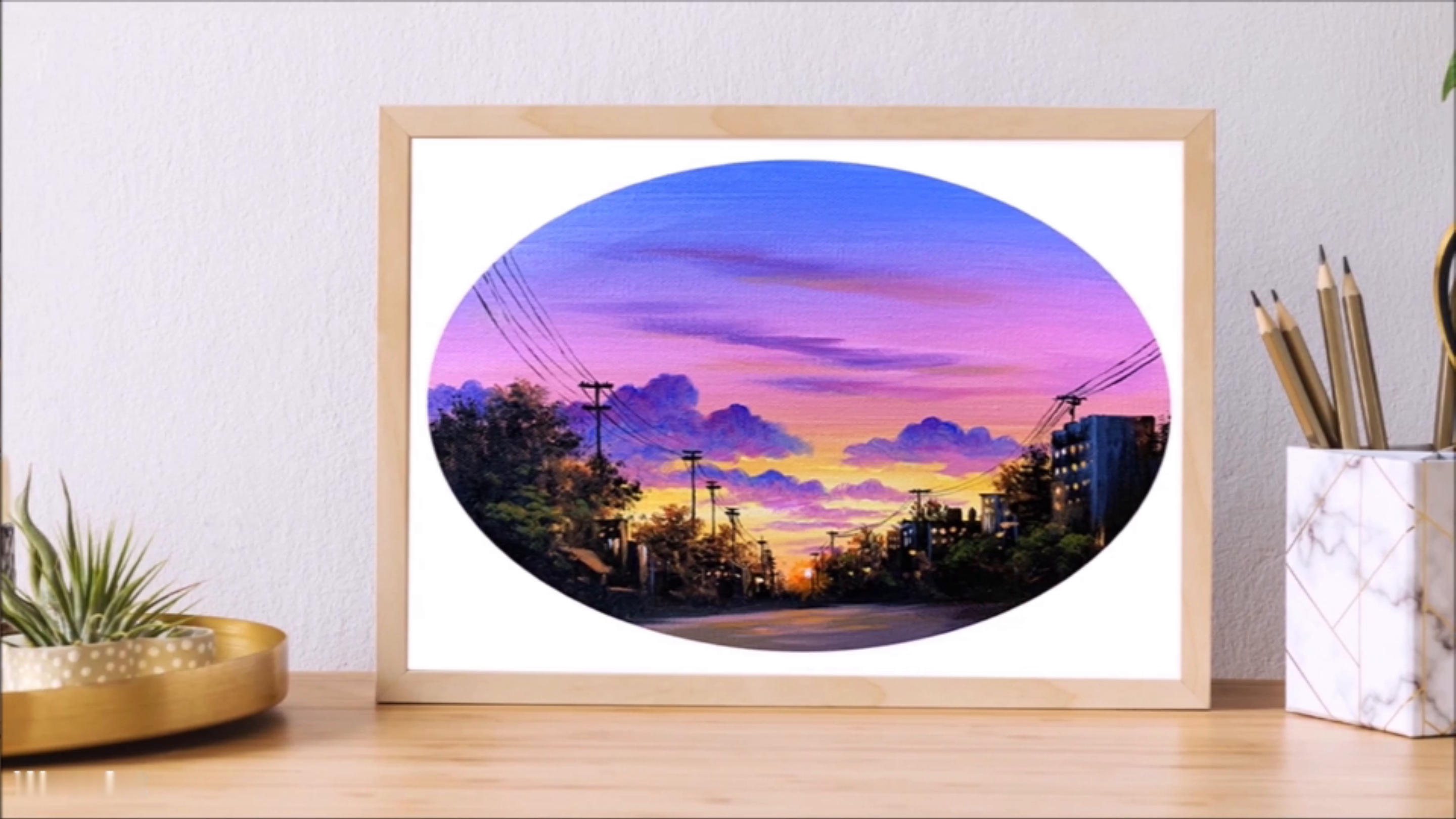 凉爽夏季之傍晚的彩霞