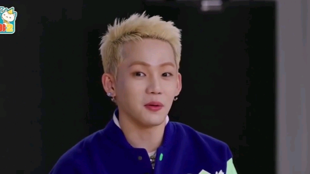 treasure | 崔玹硕     逐渐激动的抢答以及放不下的右手!