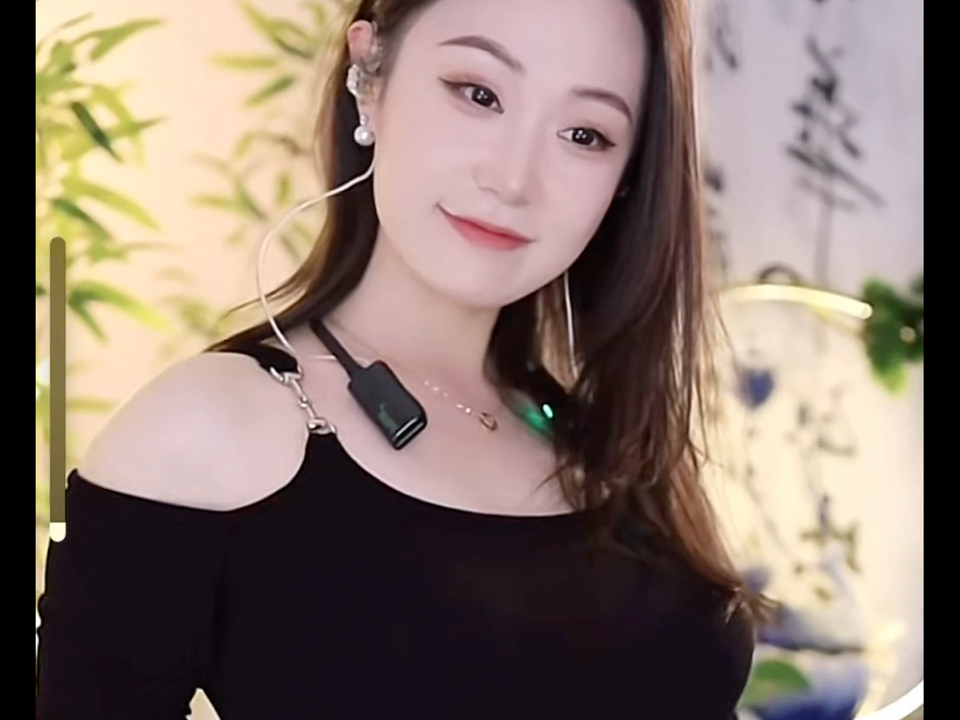 网红老板娘文静,完美身材热舞!