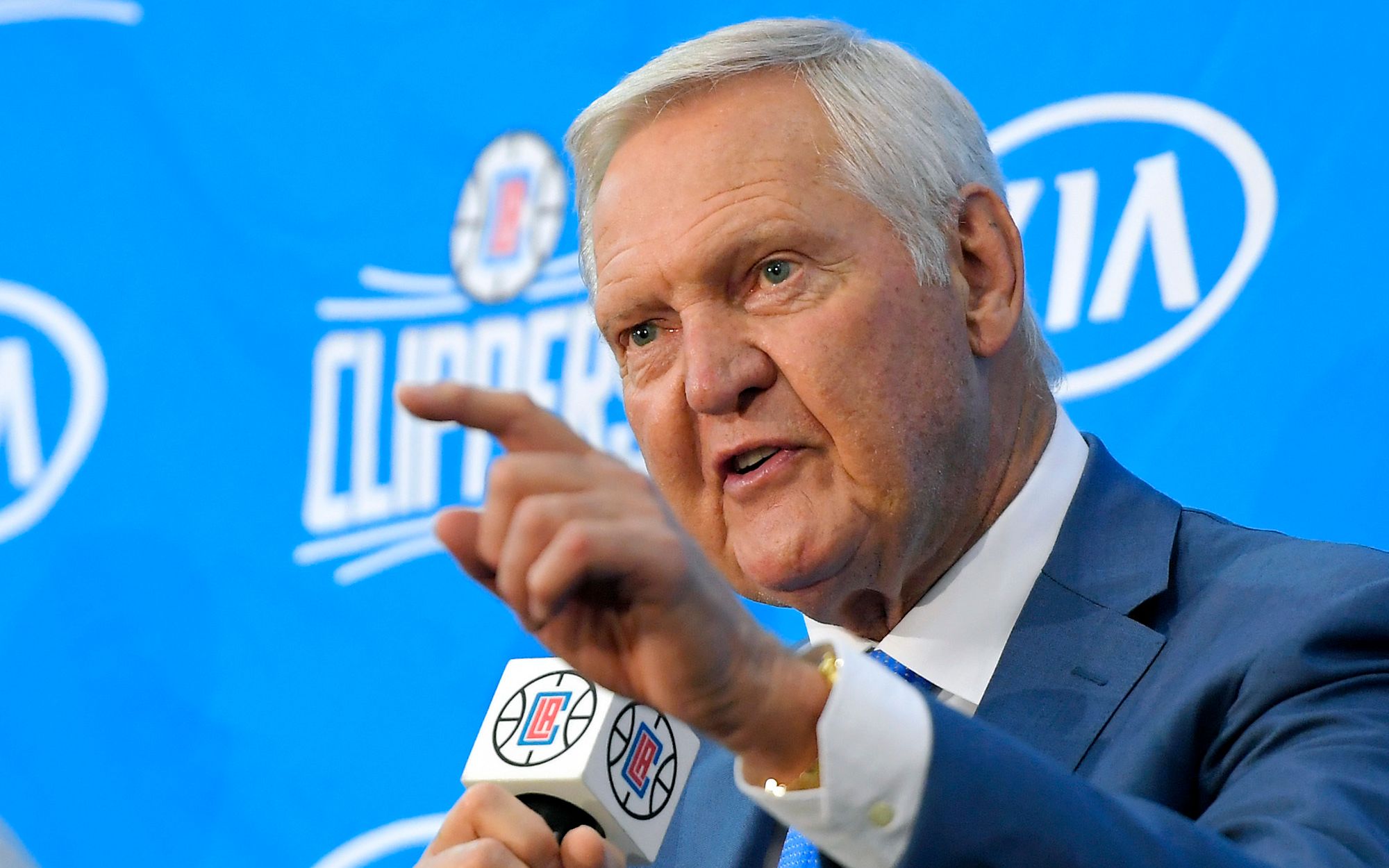 杰里-韦斯特电话采访:待在快船很有趣,这里会是我篮球生涯的"最后一站