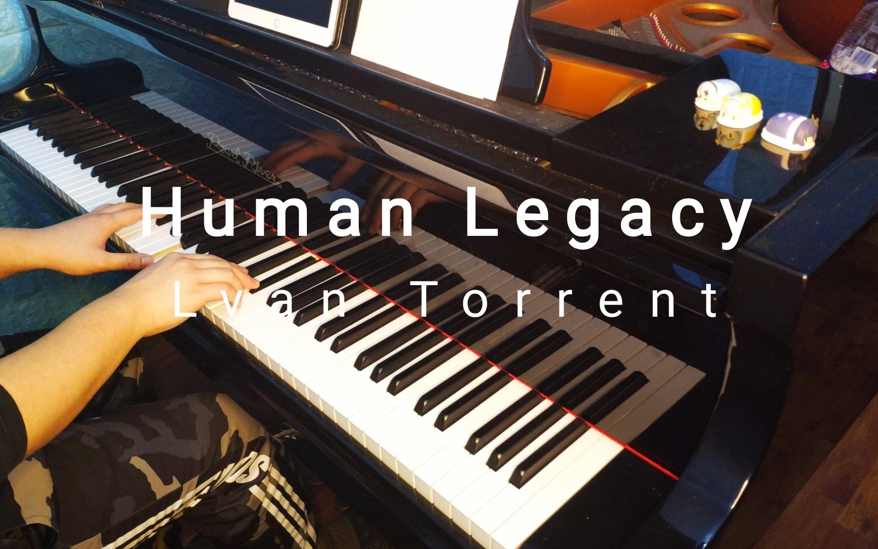 [图]【好听不火】《Human Legacy》钢琴抒情版 你听过吗？