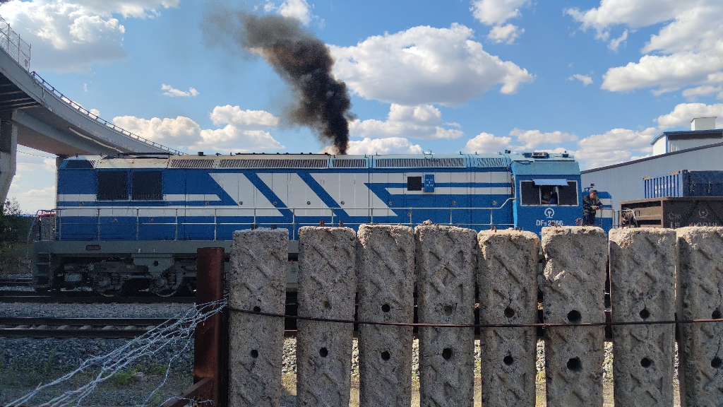 df5 2066起机喷烟