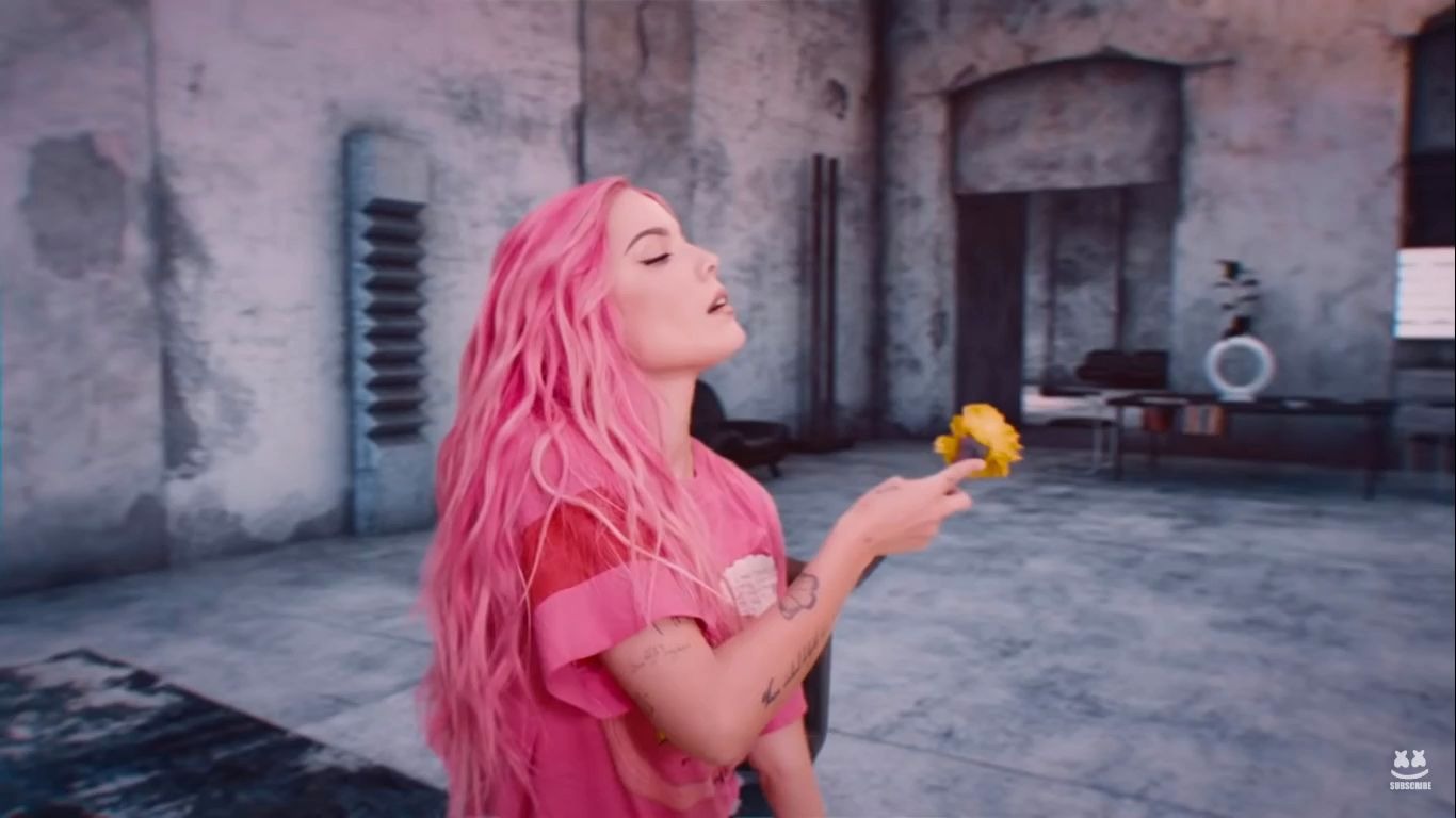 最新marshmellohalsey官方bekindmvofficialmusicvideo