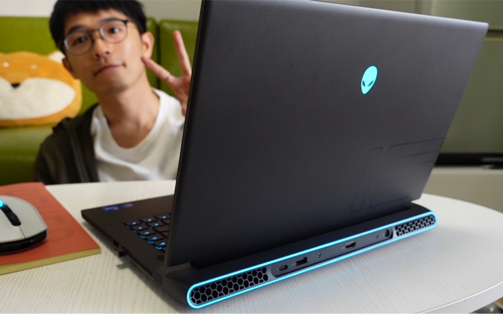 vlog|唠叨聊聊外星人m15r6的开箱和我的消费观点_哔哩哔哩_bilibili