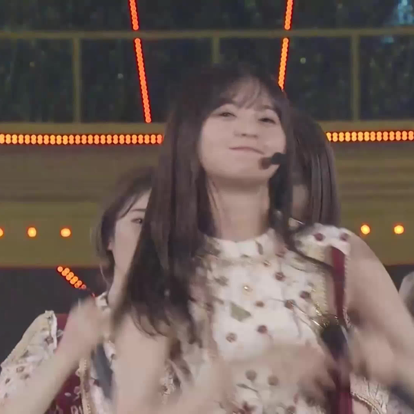 4K】Nogizaka 46 9e anniversaire 1ère performance des