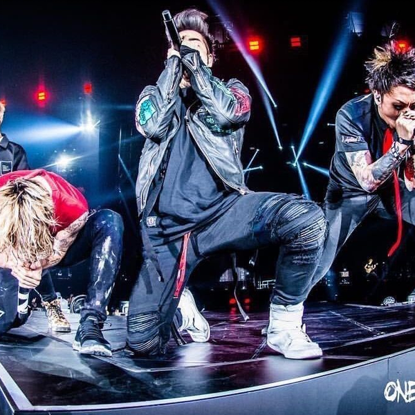 ONE OK ROCK「sky fall」at Tokyo Dome_哔哩哔哩_bilibili