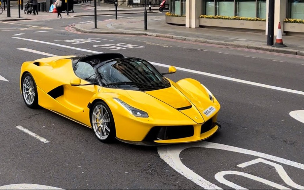 2023 伦敦超级跑车 - laferrari aperta,812 comp