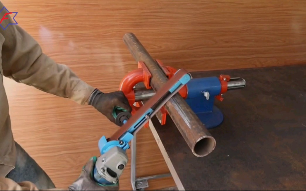 角磨机改手持砂带机