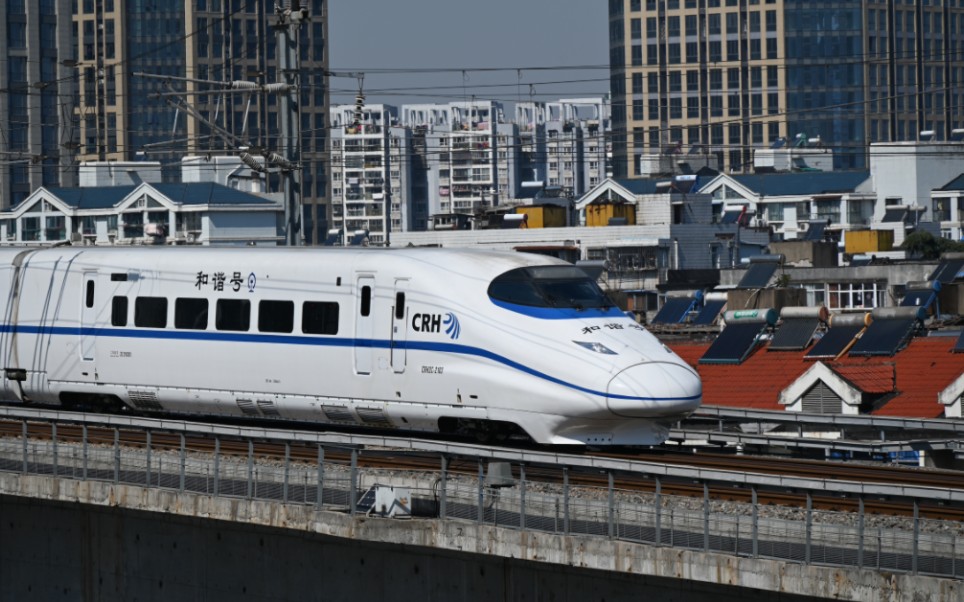 重联crh2c担当g7020出无锡站