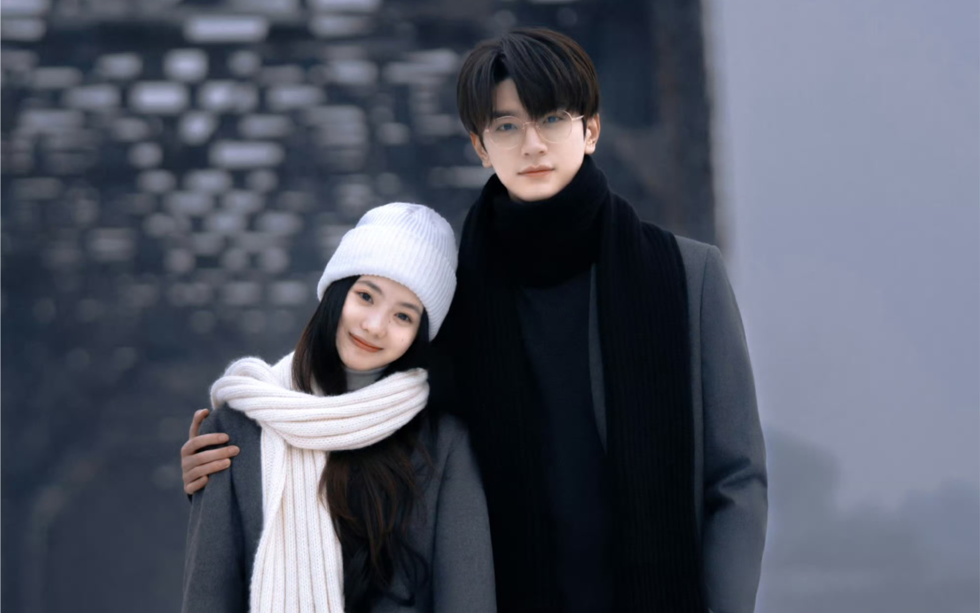 居然真的没有诈骗,男帅女靓,俩人都是腿精!