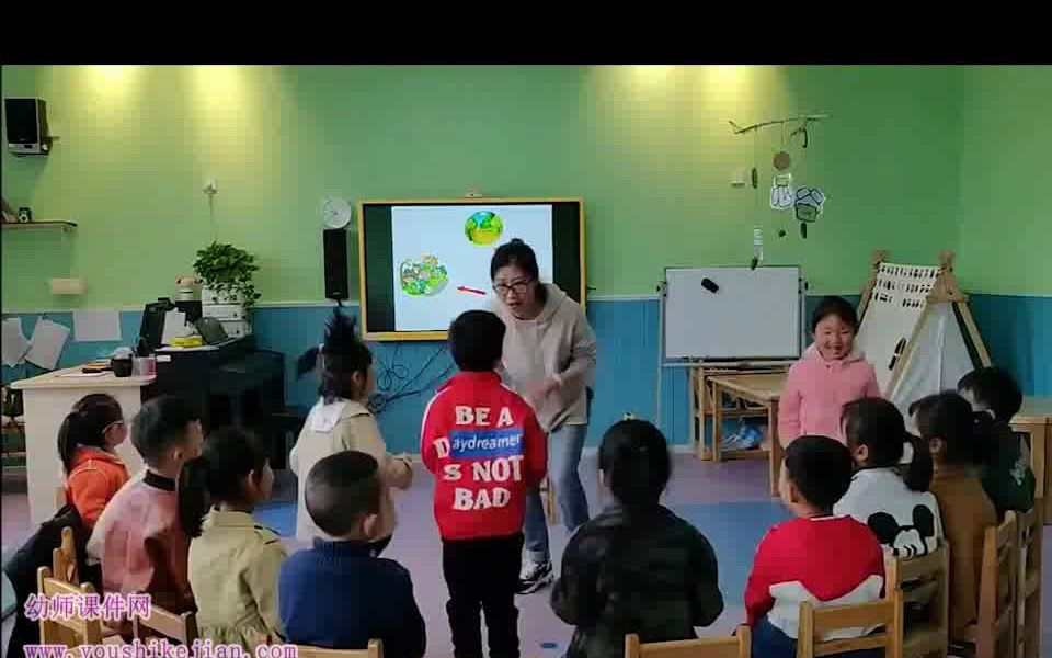 幼儿园中班安全教育《三只小猪》社会领域活动优质课公开课哔哩哔哩bilibili