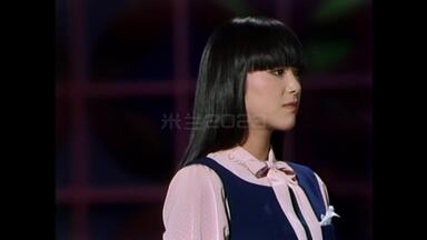 森昌子&岩崎宏美&桜田淳子&伊藤咲子】medely 1976_哔哩哔哩_bilibili