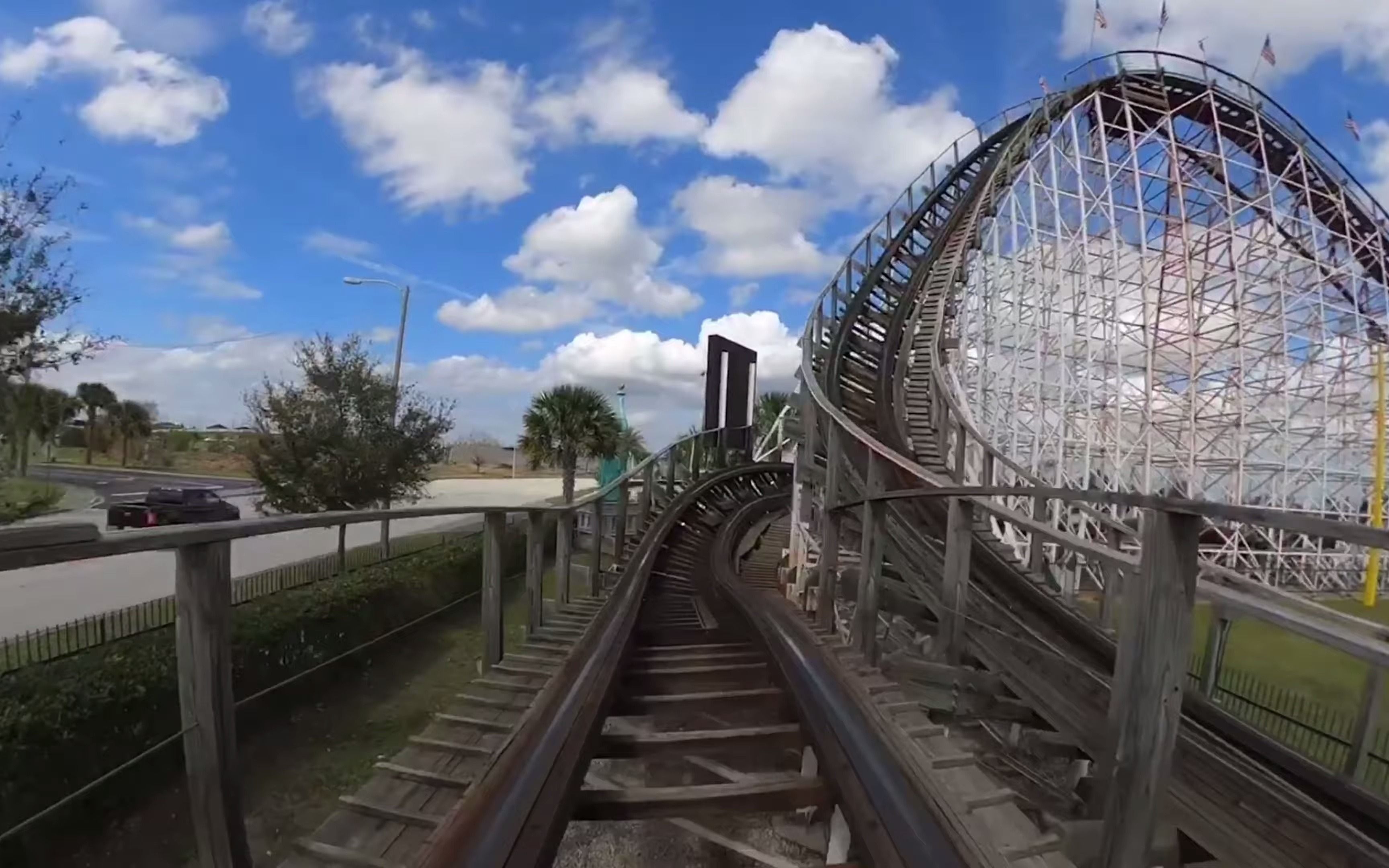 【4k60帧】第一视角:白色闪电(white lightning)过山车|美国fun spot