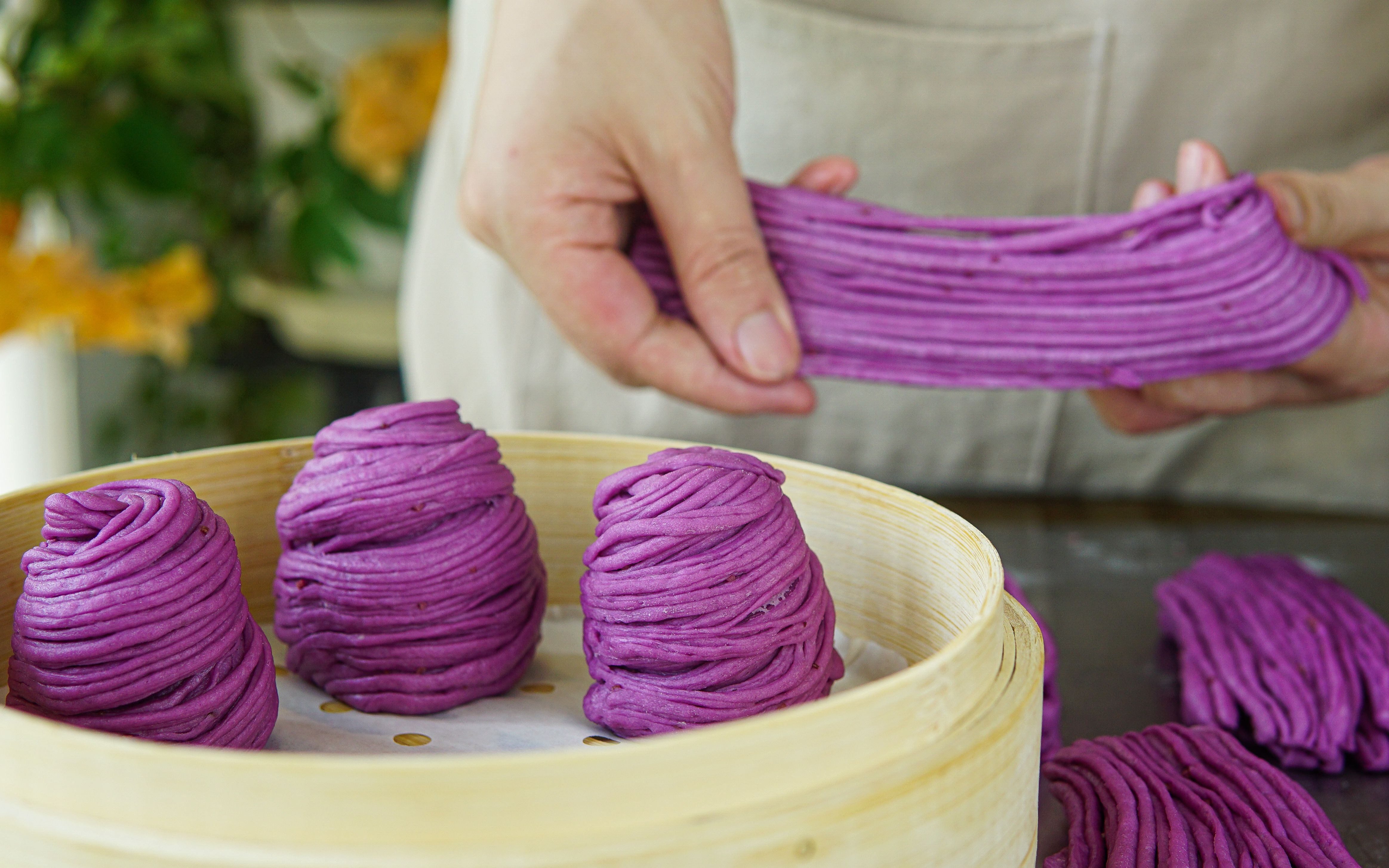 紫薯花卷的做法_【图解】紫薯花卷怎么做如何做好吃_紫薯花卷家常做法大全_品味儿快乐_豆果美食