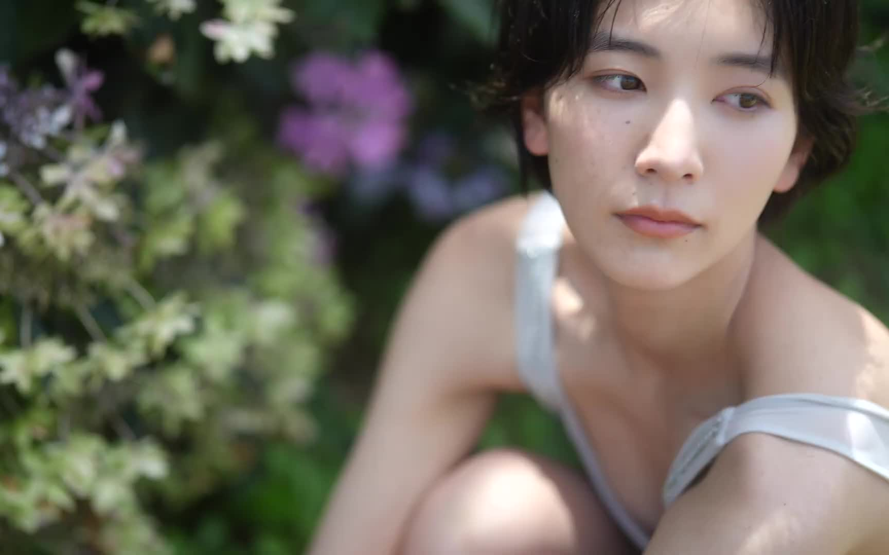 【#小貫莉奈】10头身女大学生,10字头最后的写真是直截了当自然体态.