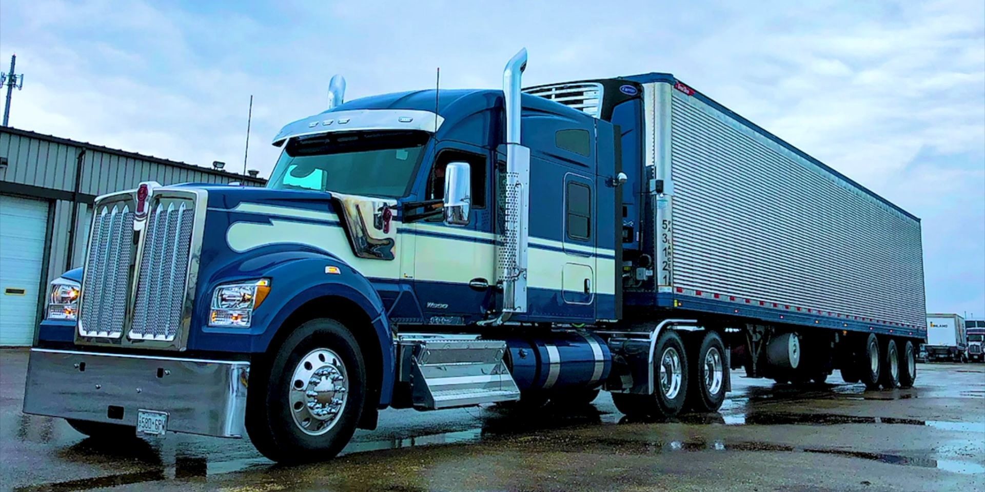 kenworthw990l还是跑起来好看