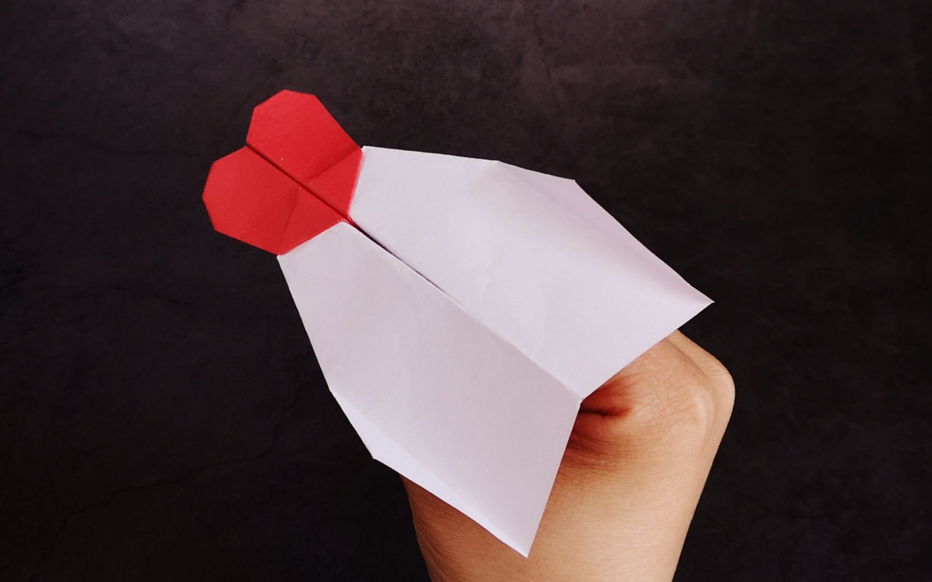 可以用来表白的爱心纸飞机,只要一张纸,创意手工折纸飞机diy