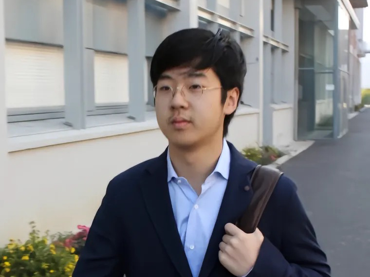 金韩松:金家还有一颗流浪在外的太阳!