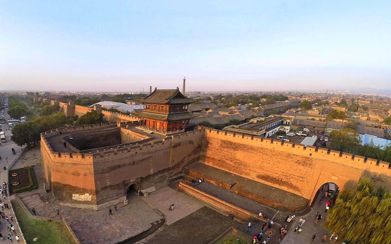 中国保存最为完好的四大古城之一山西平遥古城