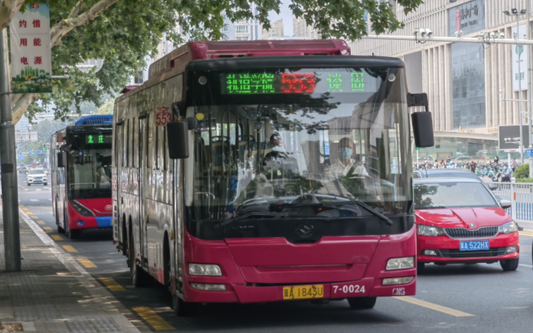 石家庄公交dd6141b01型三轴压缩天然气客车退役纪念