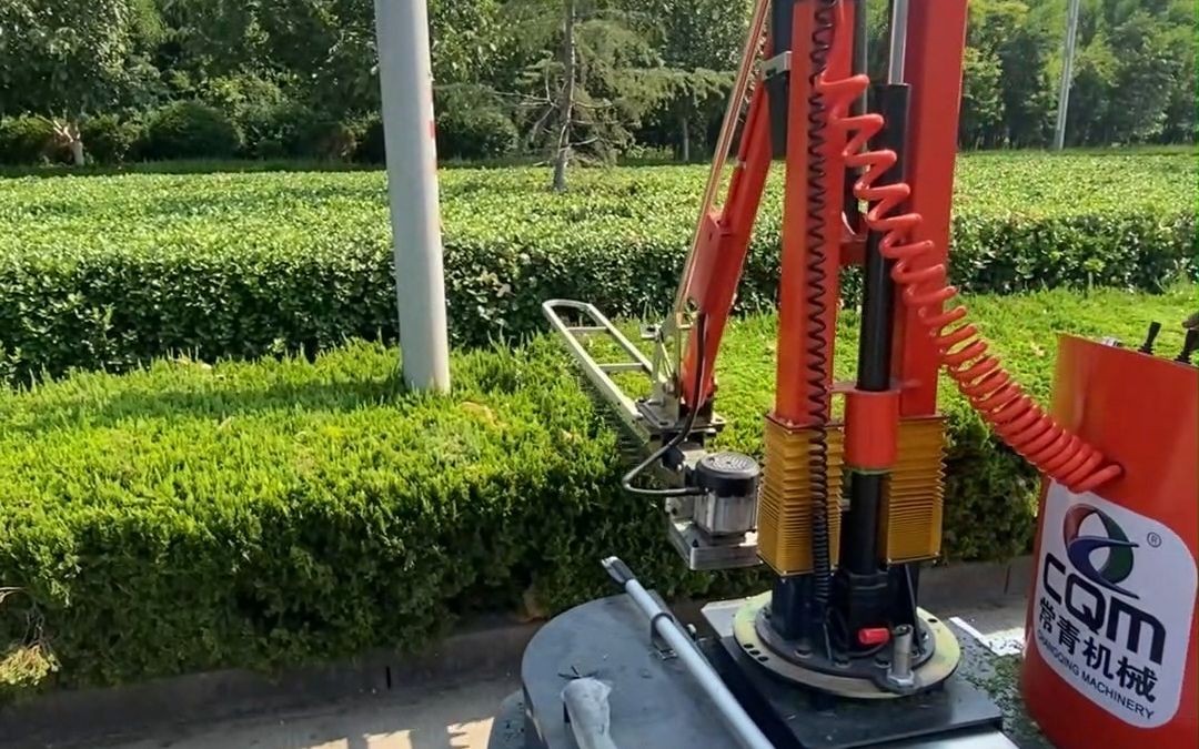 这机器修剪绿化真快