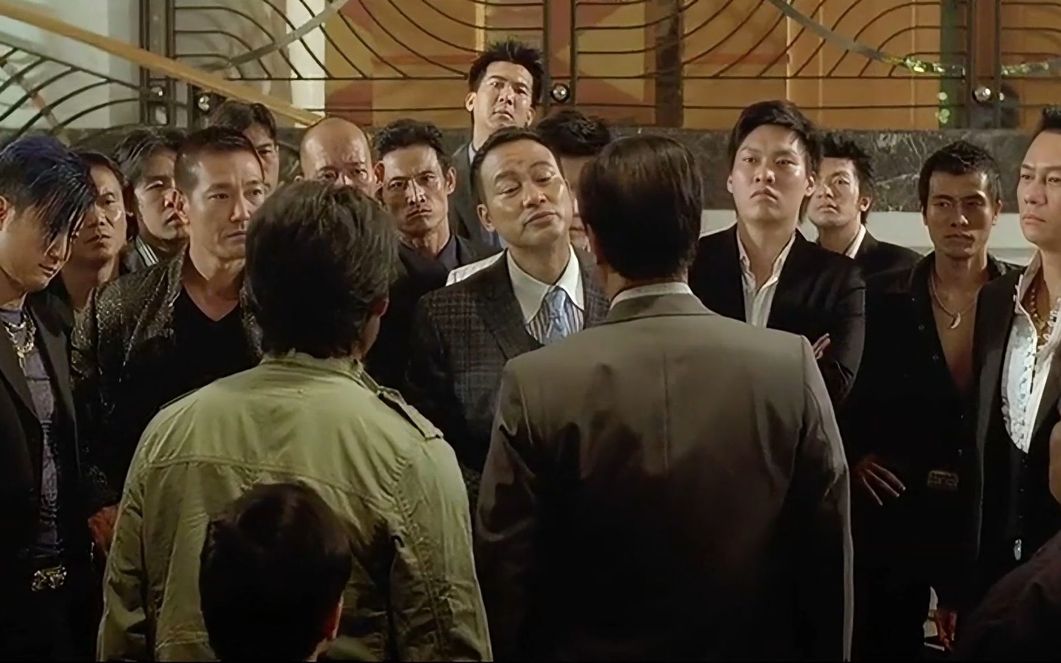 一口气看完电影《夺帅》一个盛极一时的黑帮是如何一步步走向灭亡的