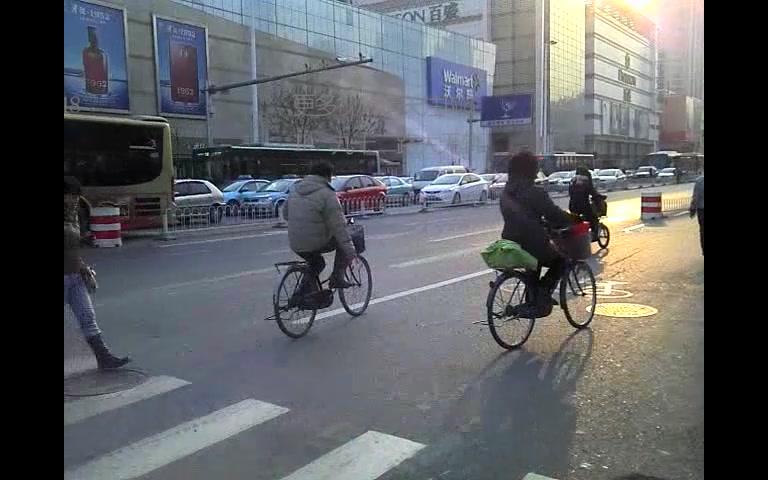 看城市变化,听城市声音——【天津实景】2011年圣诞节天津北安桥兴安路口实景视频哔哩哔哩bilibili