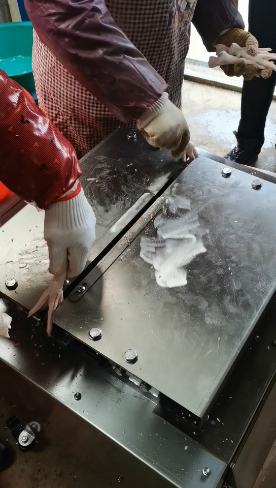 活动作品鸡爪脱骨机凤爪鸭爪去骨器