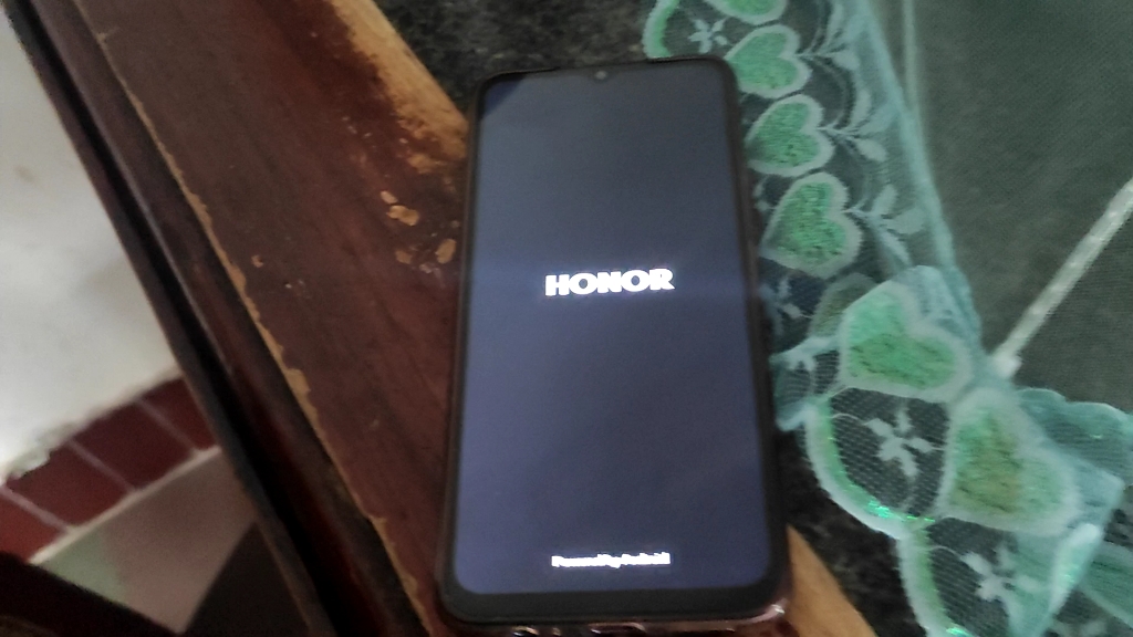 荣耀手机开关机