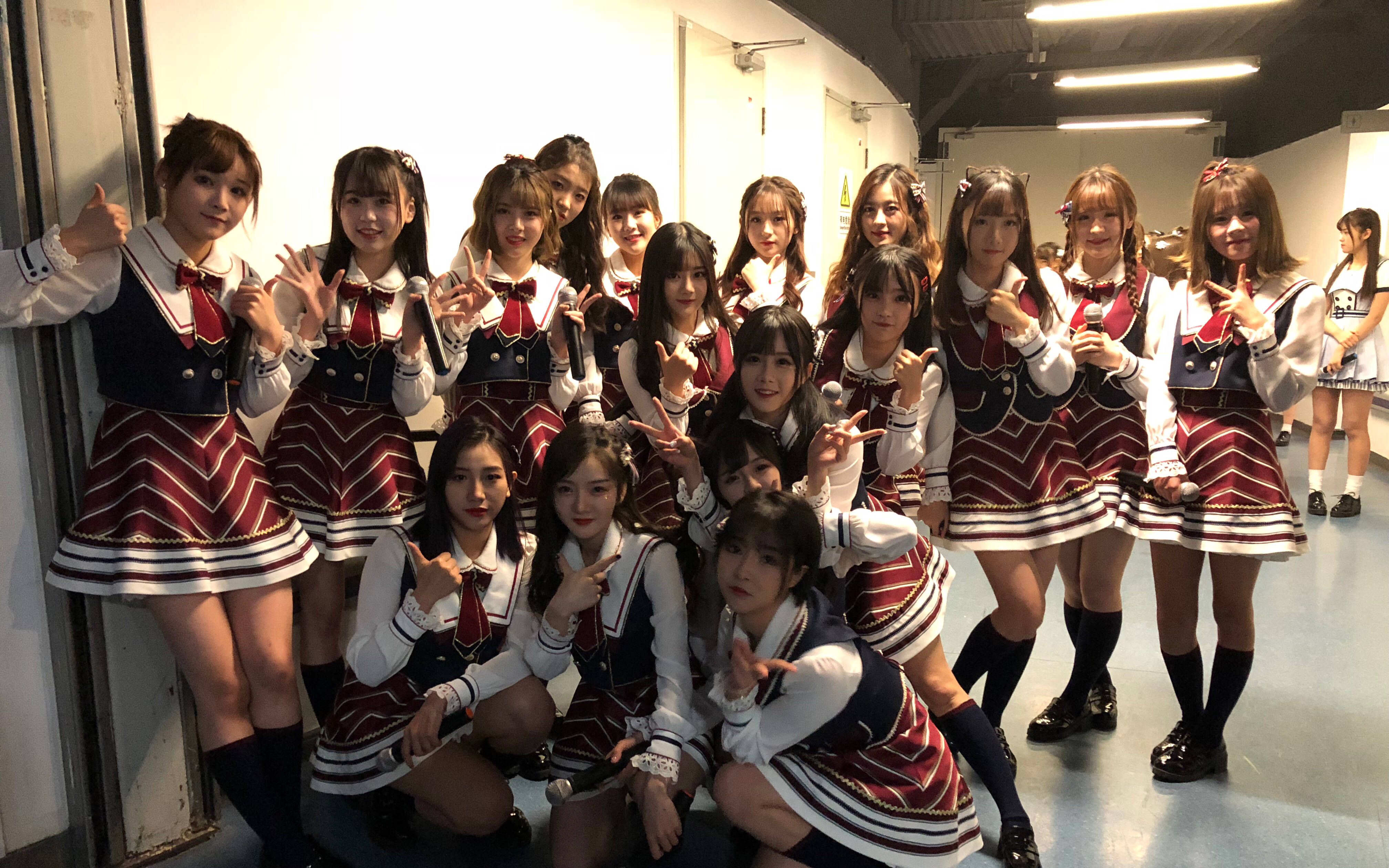 【bej48】第四届金曲大赏握手会 采访 b队 cut版_哔哩哔哩 (゜-゜)つ