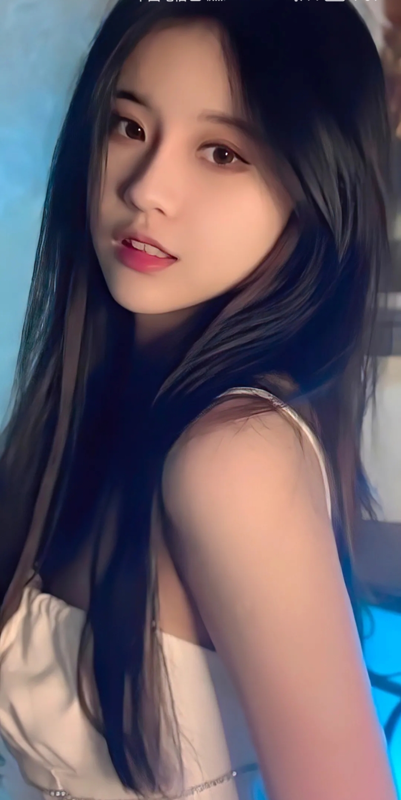 普通女性没有超模那么优越的身形和飒爽的气质