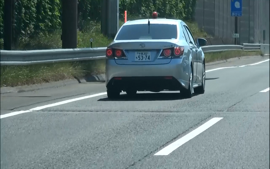 日本警车隐形图片