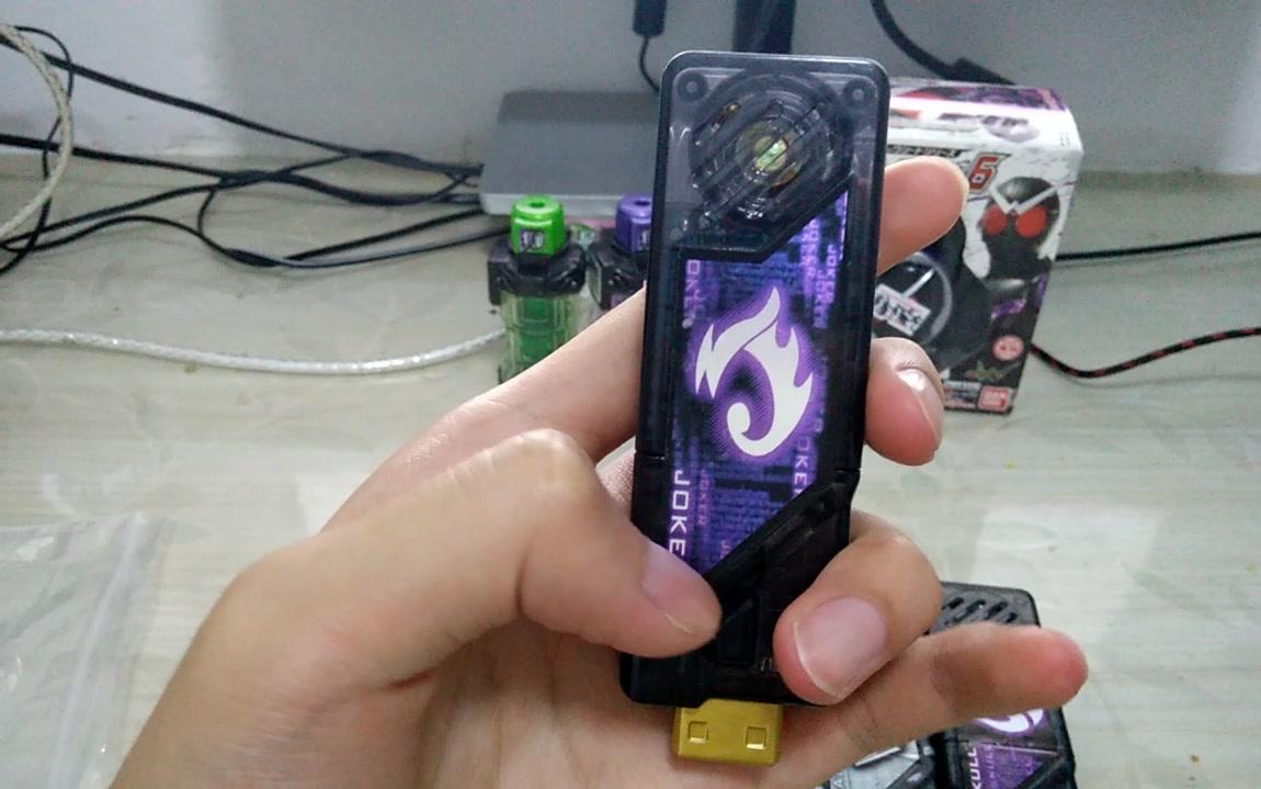 假面骑士joker锁种记忆体有隐藏台词