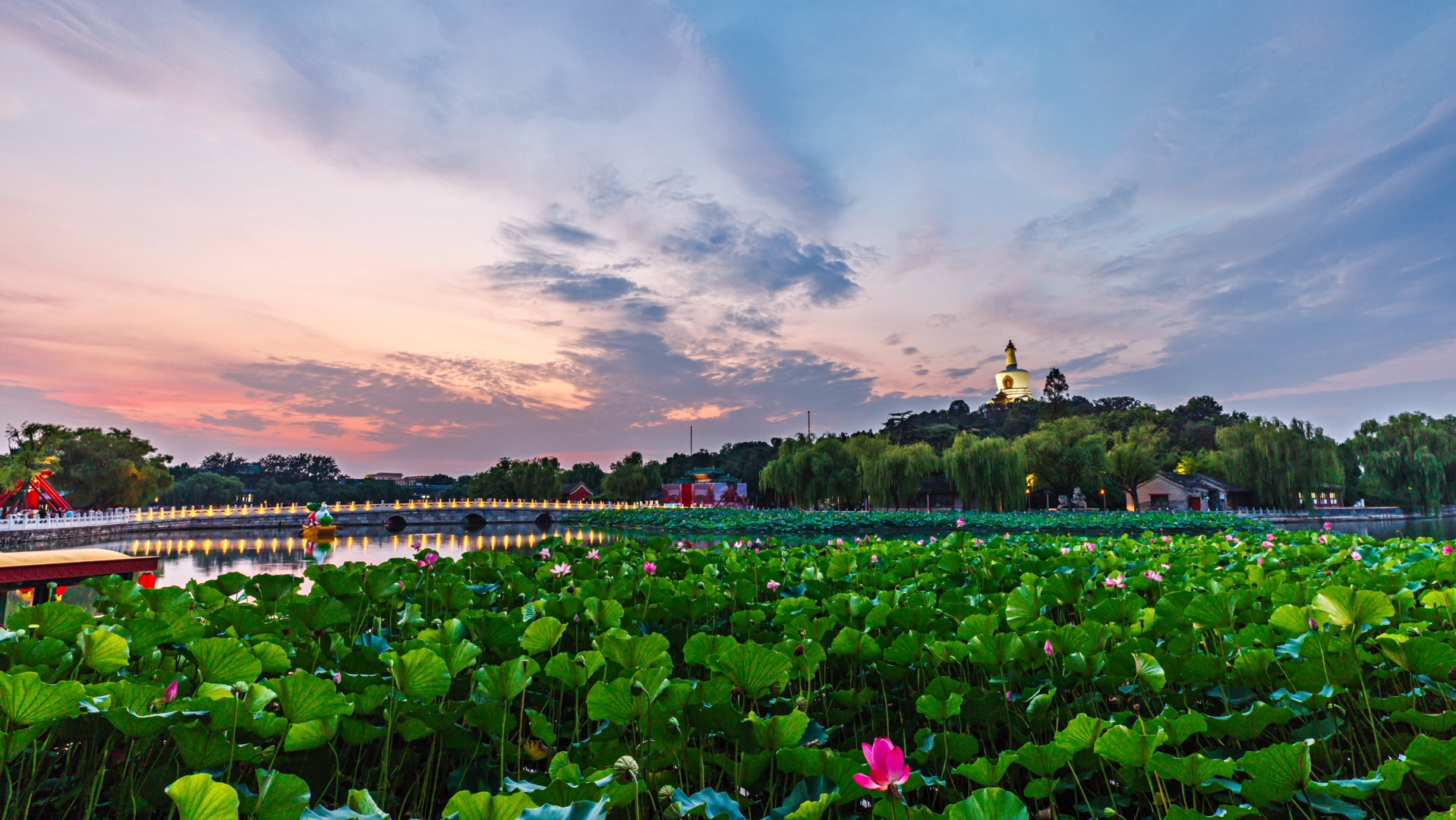 北海公园落日晚霞