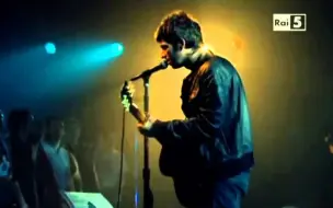 Tải video: Noel Gallagher - Don't Look Back in Anger 最忧伤的acoustic version