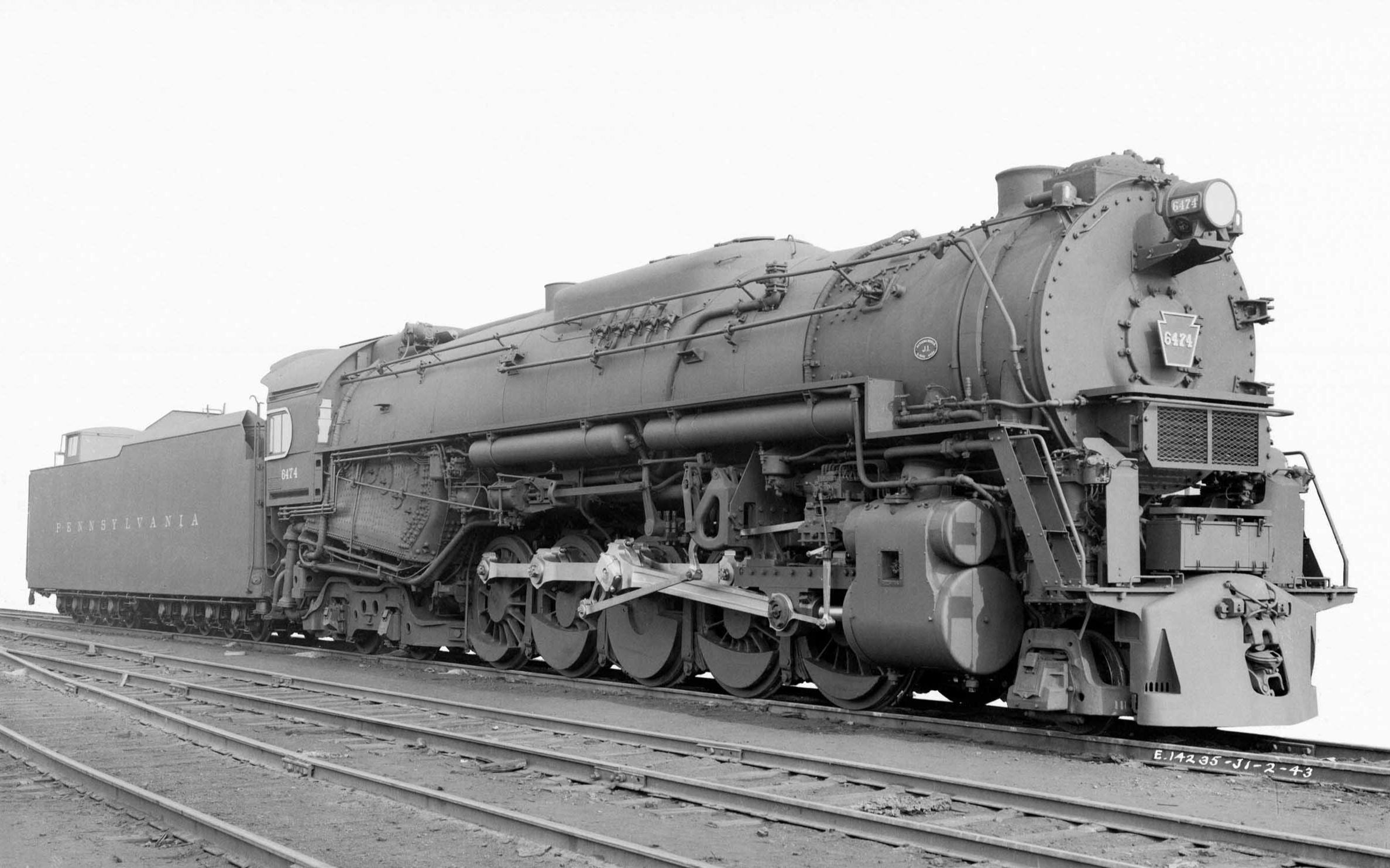 美国圣塔菲铁路公司的2104texas型蒸汽机车夫人女王号