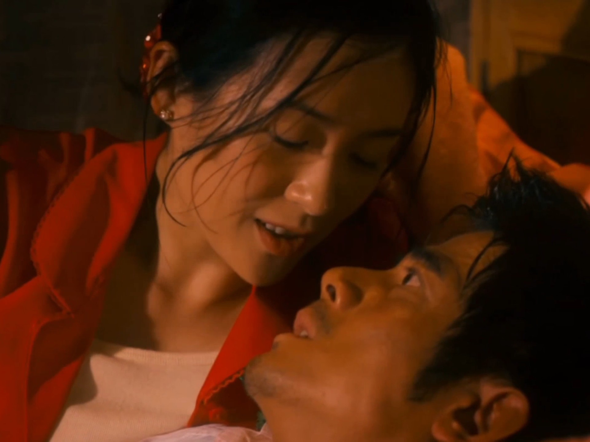 中国女神章子怡颜值赏析,爱总是在平凡中发光发热,把最好的留给最爱的