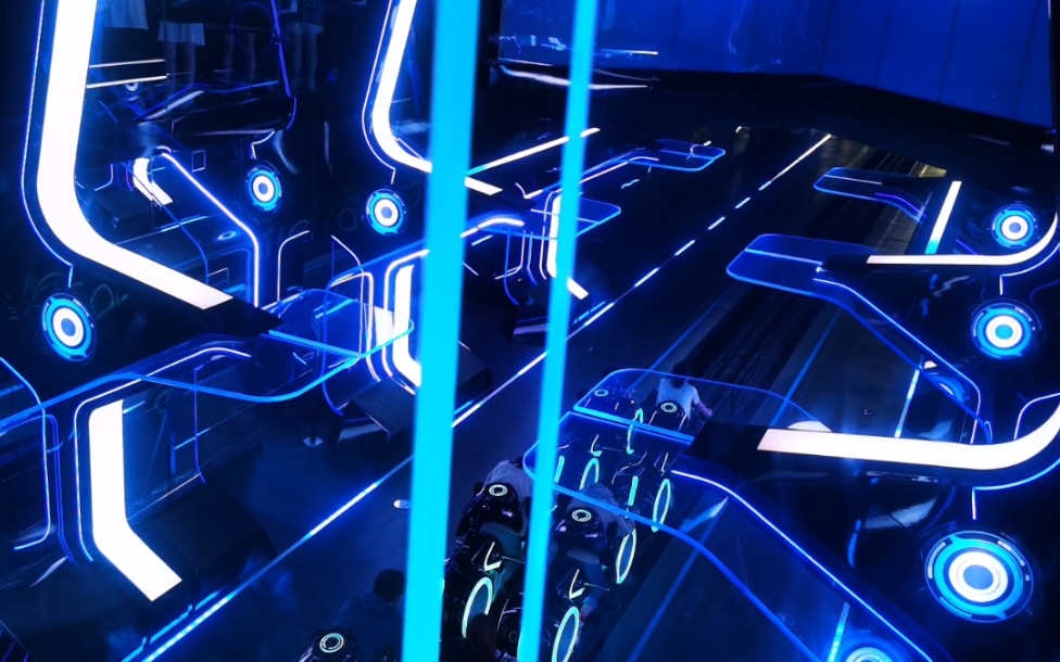 2021-5-2上海迪士尼乐园创极速光轮