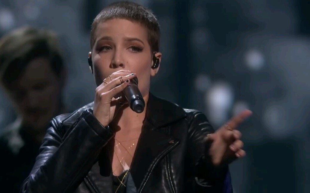 halsey猴西2016表演猎神冬日之战主题曲castle