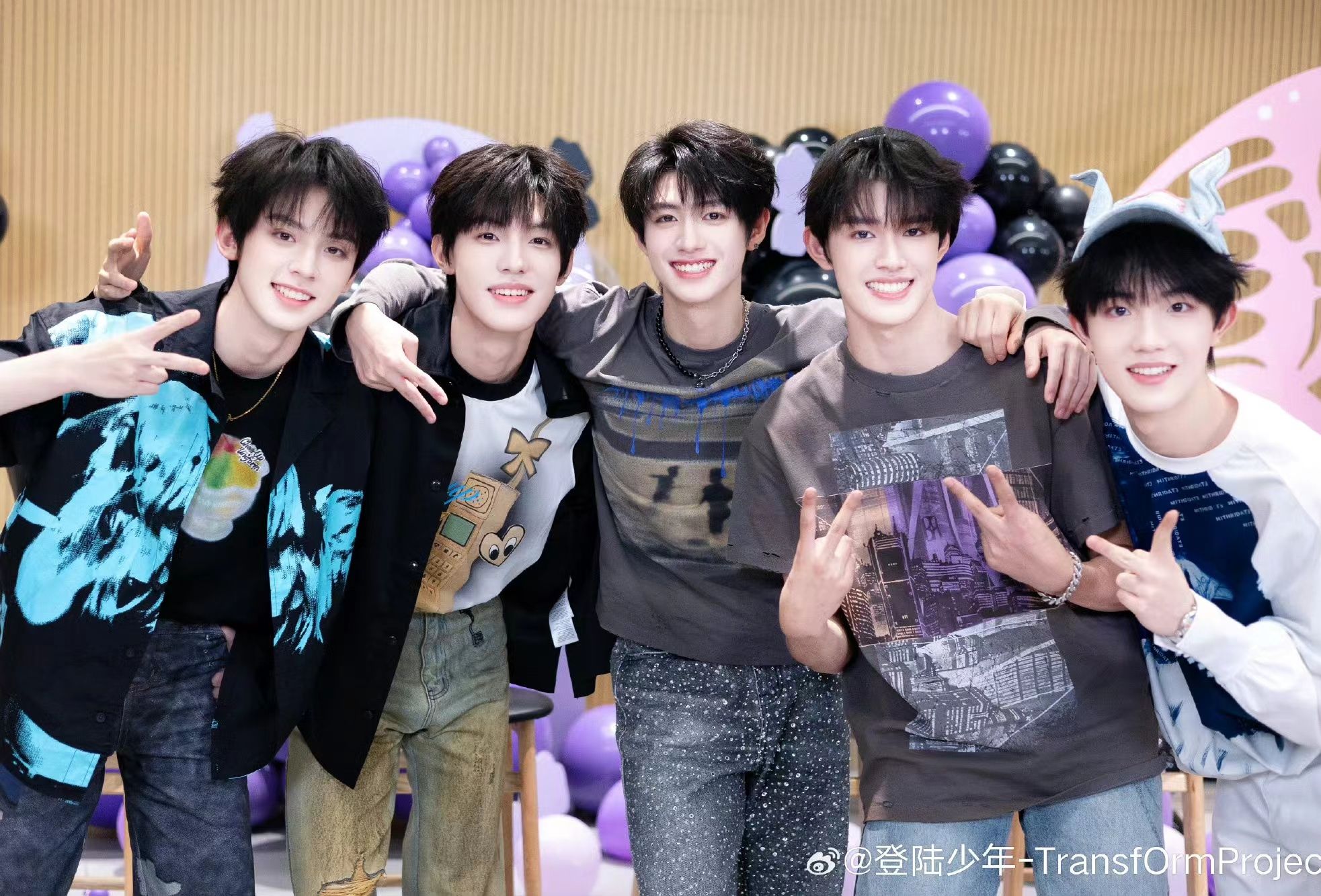 【tf三代reaction】top出道战直拍 第一次看个人solo 播放量高的舞台