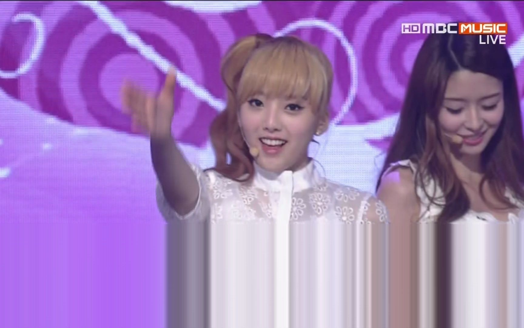 [图]Hello Venus - Romantic Love (130130 MBC Music Show Champion)