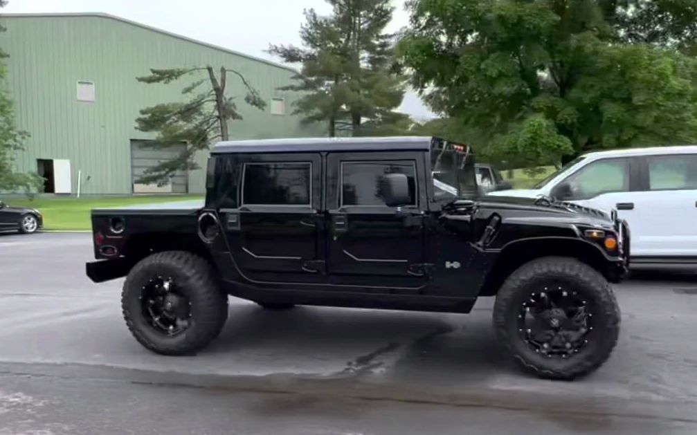 悍马h1 | 难得一见的阿杜视角 | 2000款四门硬顶皮卡_哔哩哔哩_bili