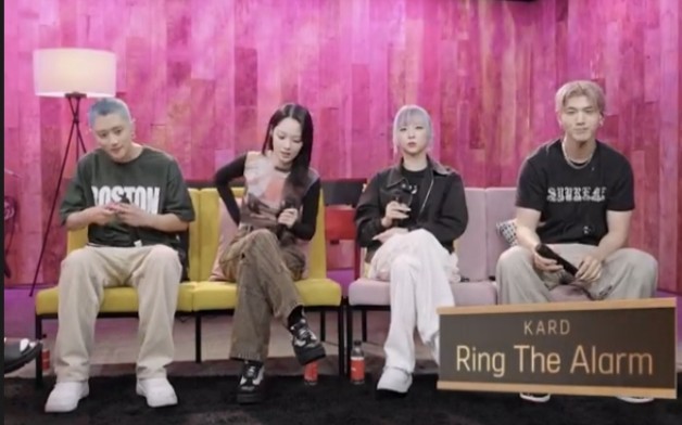 [图]KARD 新曲 Ring The Alarm 最新LIVE版 NOW直播间 0712