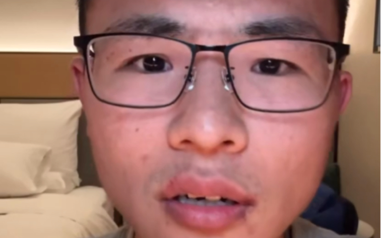 品客破口大骂户晨风