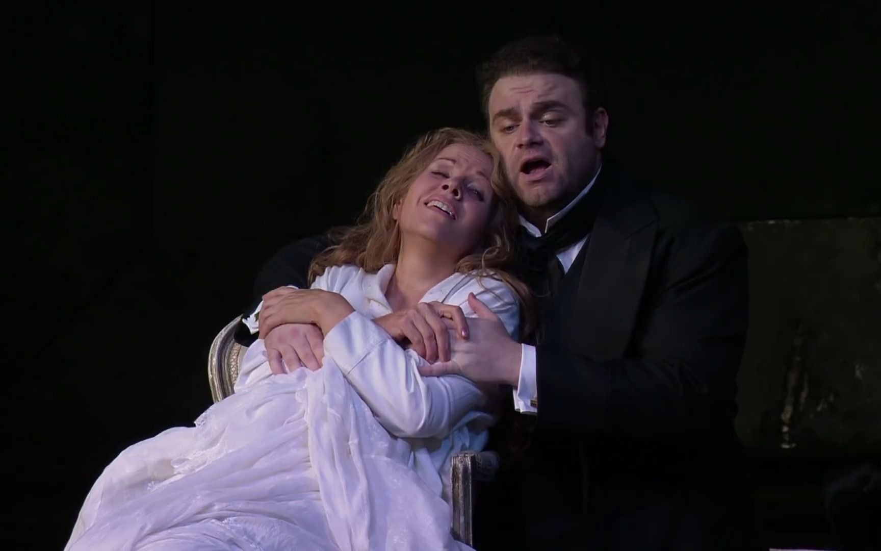 [图]【芮妮弗莱明】【Joseph Calleja】【茶花女歌剧】【威尔第】【告别巴黎】La traviata Parigi o cara