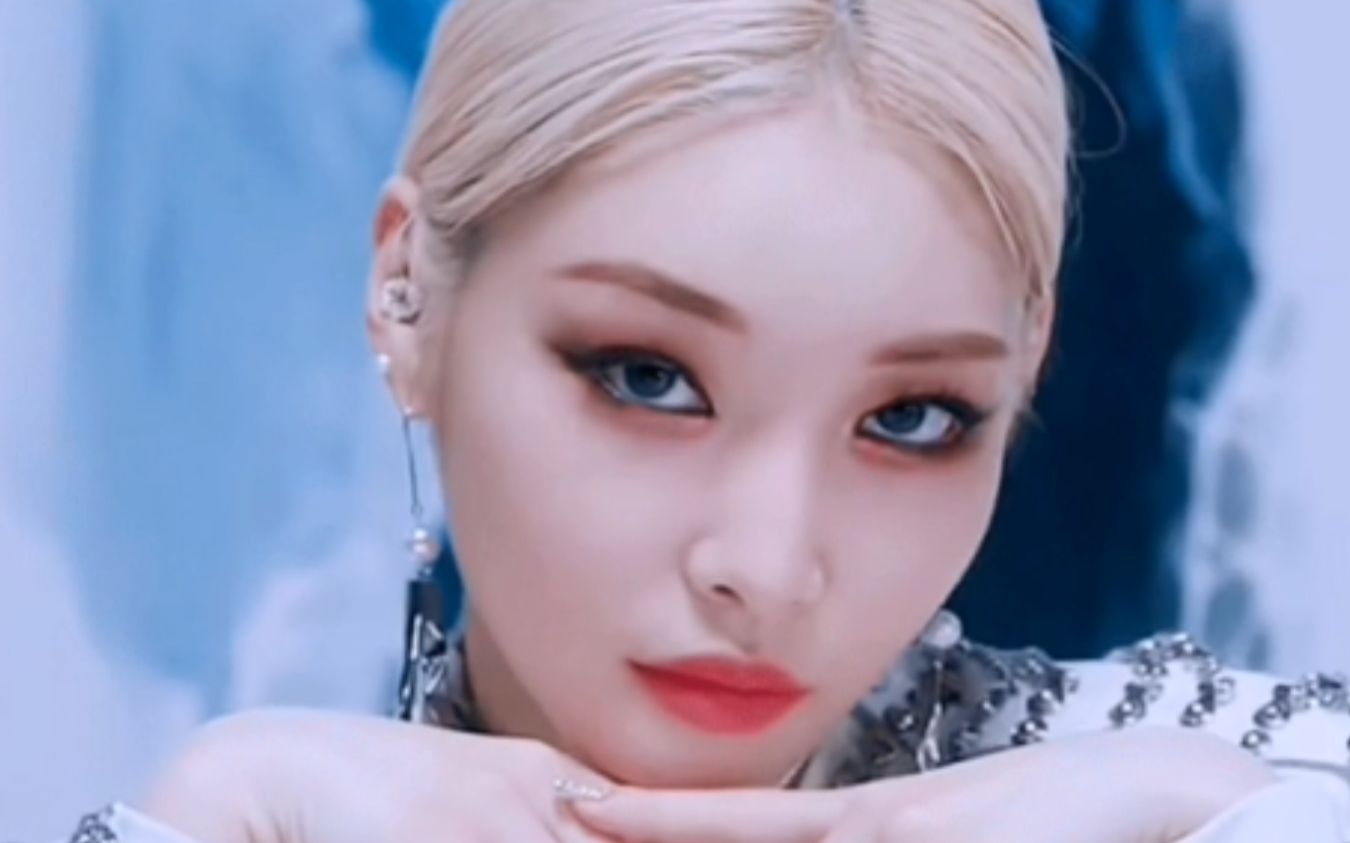 【金请夏】金请夏南韩新起女solo,美颜卡点分分钟秒到你_哔哩哔哩 (゜