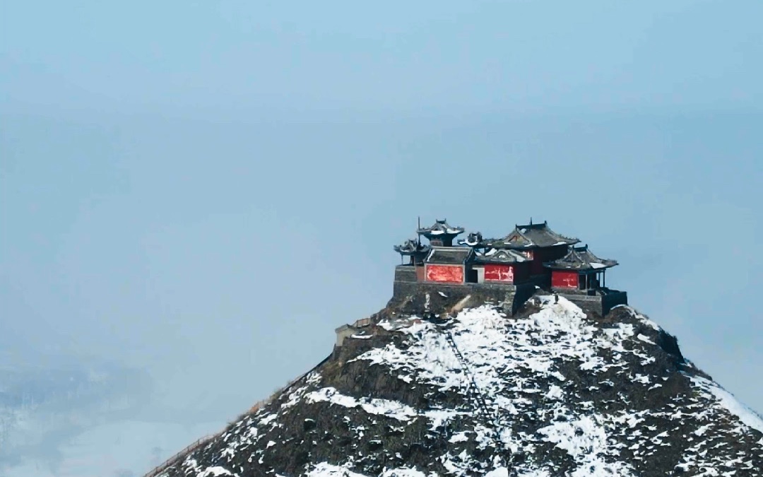 河南有座老君山,朔州有座牛心山.